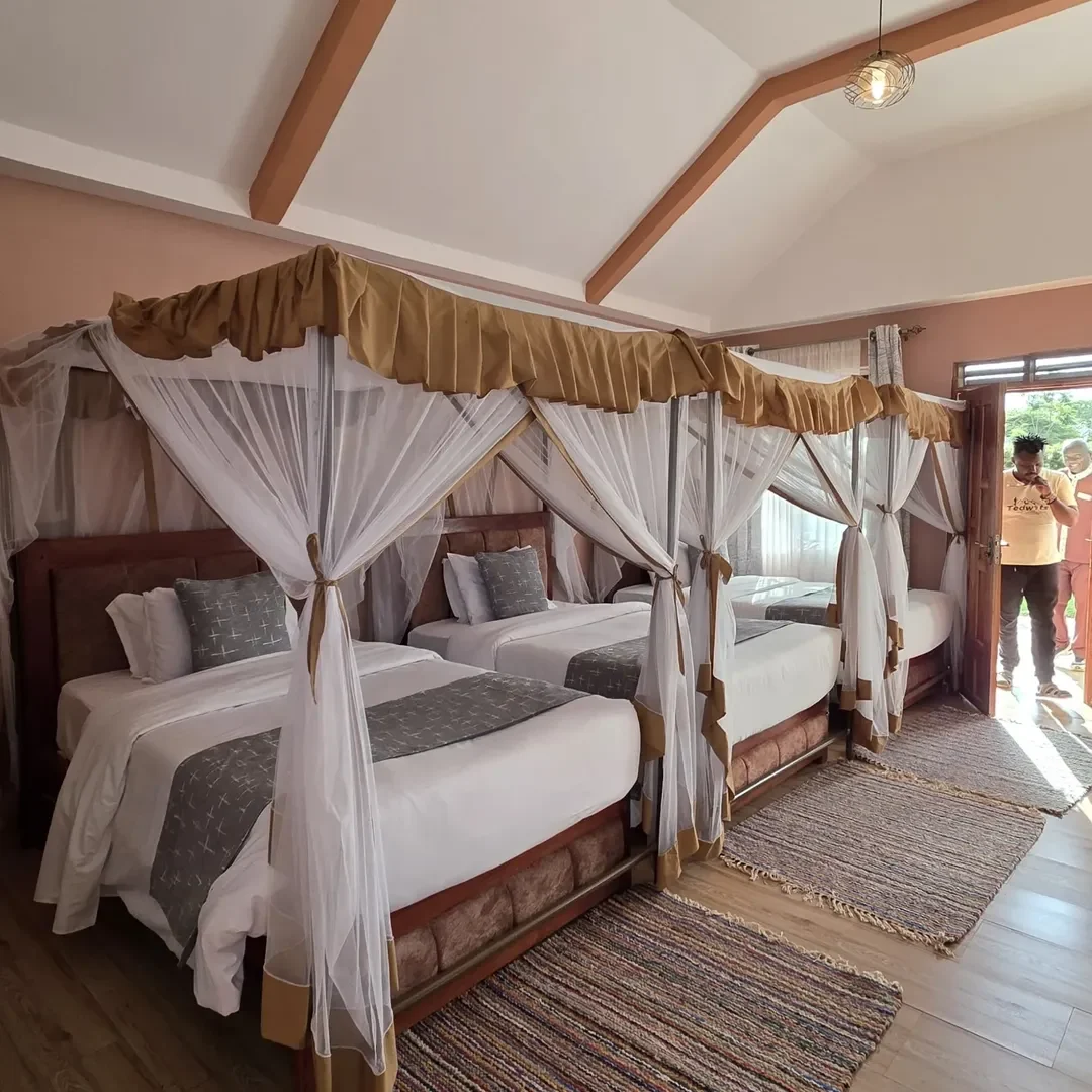 Penety Amboseli Resort